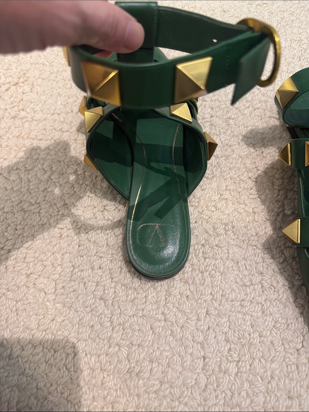 Valentino Garavani Green Pointed-Toe Studded Mules - Picture 3 of 10